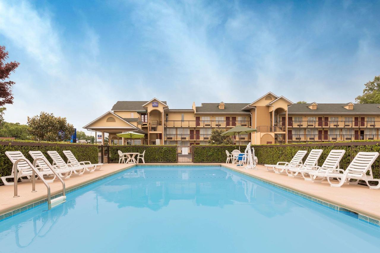 Baymont By Wyndham Sevierville Pigeon Forge Екстер'єр фото