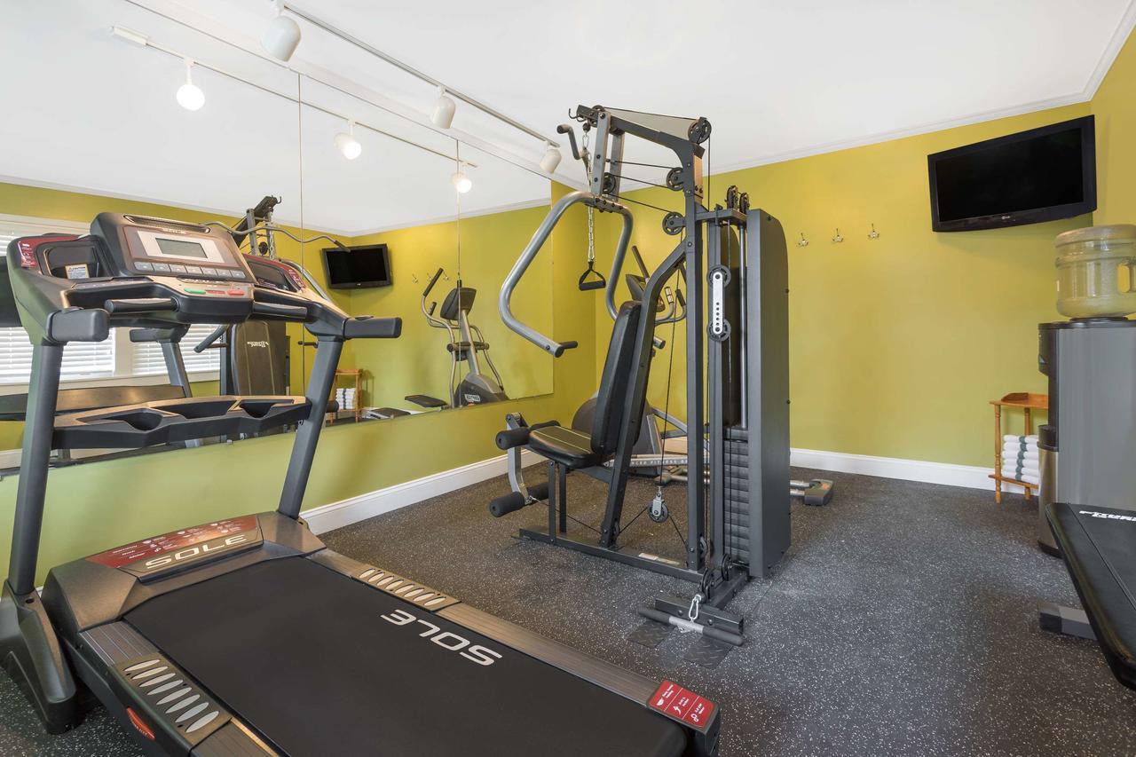 Baymont By Wyndham Sevierville Pigeon Forge Екстер'єр фото